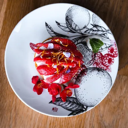 La Bien-aimee Bed & Breakfast