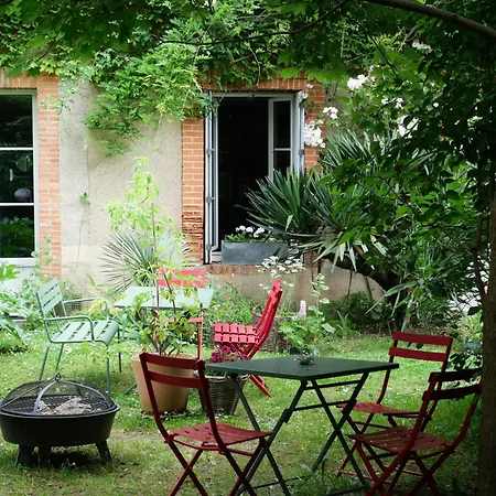 La Bien-aimee Bed & Breakfast