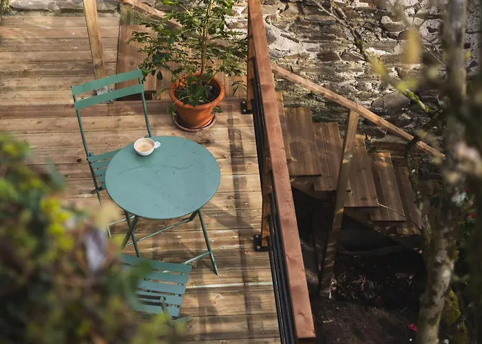 La Bien-aimee Bed & Breakfast